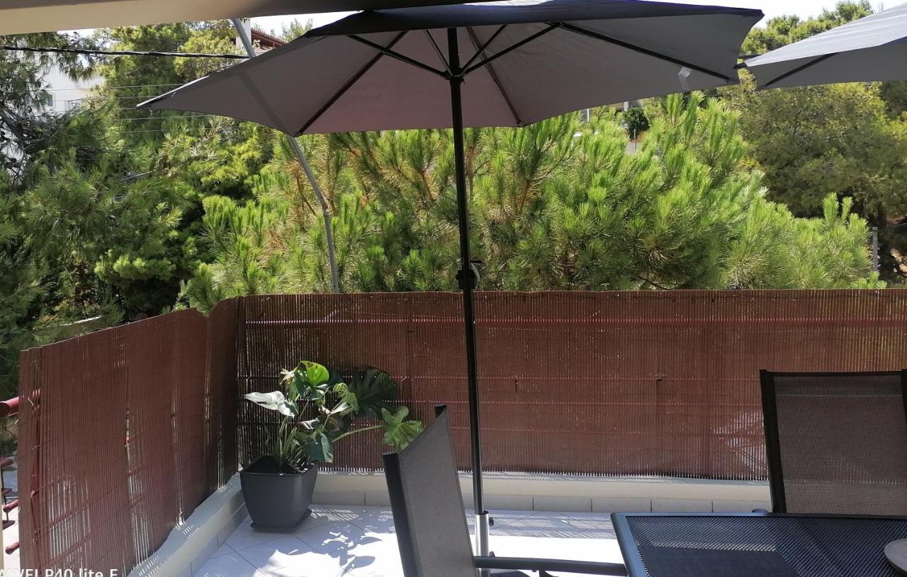 Beach N Fun Bbq Fireplace Saronida Extérieur photo